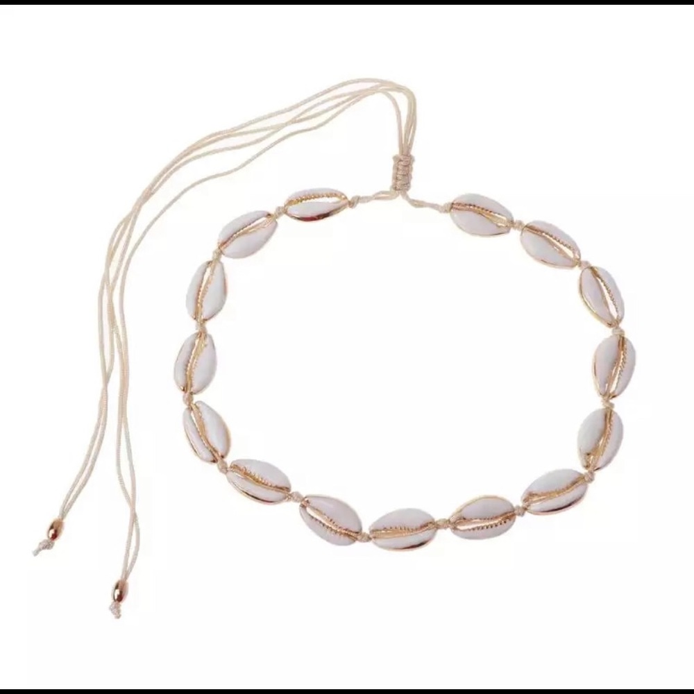 White Conch Shell choker
